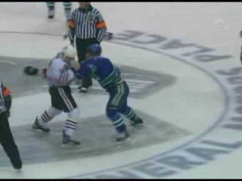 A. Burish (CHI) vs. B. Ritchie (VAN)