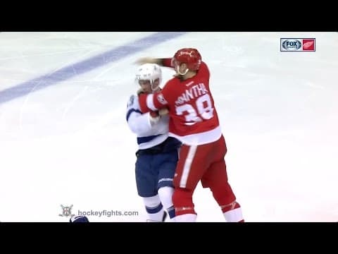 G. McKegg (TBL) vs. A. Mantha (DET)