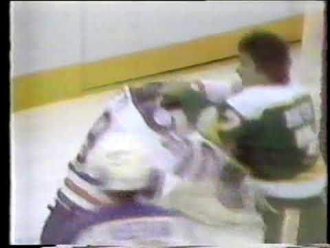 N. Broten (MNS) vs. W. Gretzky (EDM)