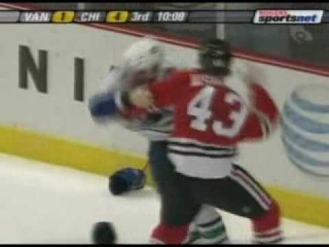 A. Burrows (VAN) vs. J. Wisniewski (CHI)