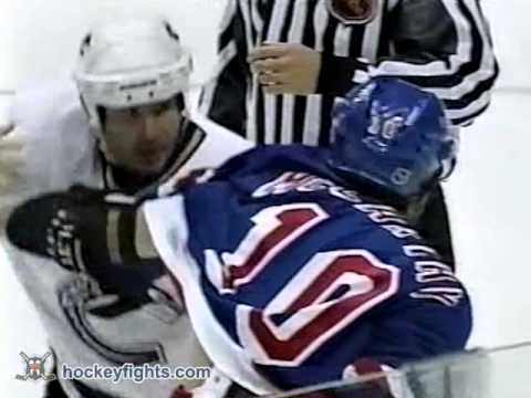 S. McCarthy (NYR) vs. D. Langdon (VAN)