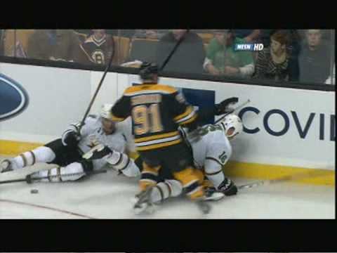 M. Niskanen (DAL) vs. S. Hnidy (BOS)