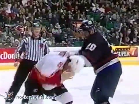 D. Langdon (VAN) vs. S. Montador (CAL)