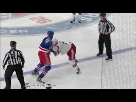 P. Bissonnette (ARI) vs. M. Rupp (NYR)