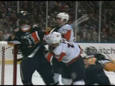 T. Jackman (NYI) vs. P. Gaustad (BUF)