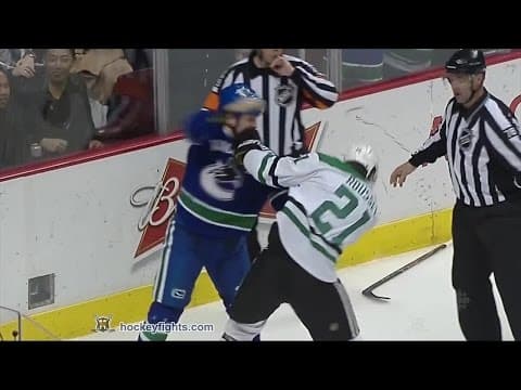 A. Roussel (DAL) vs. D. Dorsett (VAN)