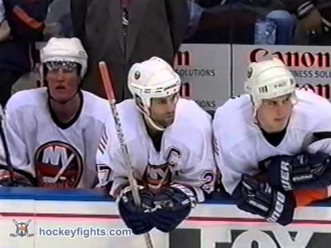 R. Low (STL) vs. S. Webb (NYI)