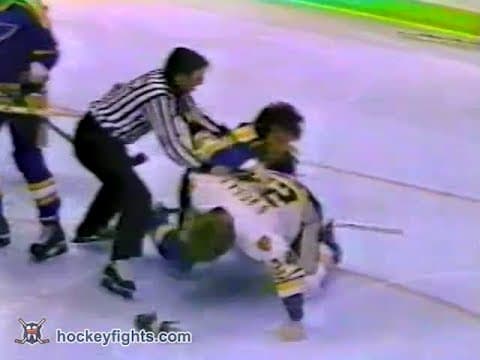 B. Maxwell (STL) vs. T. O'Reilly (BOS)