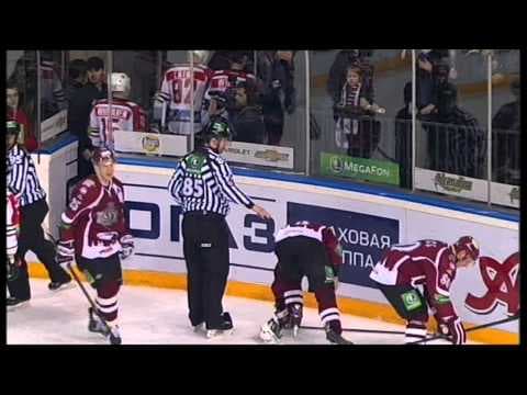 C. Wilson (DON) vs. M. Hossa (RIG)