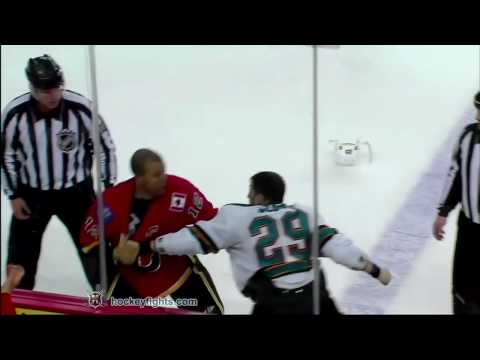 R. Clowe (SJS) vs. J. Iginla (CAL)