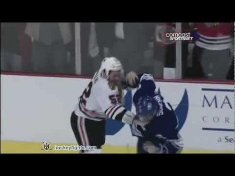 L. Schenn (TOR) vs. B. Bollig (CHI)