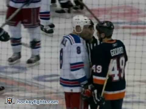 C. Orr (NYR) vs. J. Erskine (NYI)