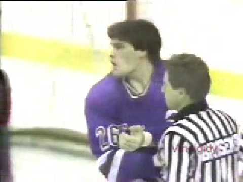 J. Caufield (NYR) vs. D. Brown (PHI)