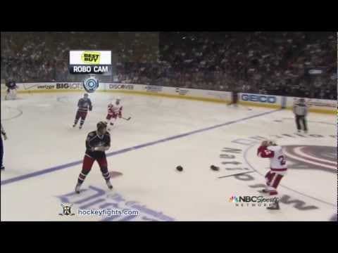 J. Tootoo (DET) vs. J. Boll (CBJ)