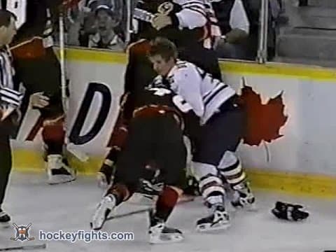 S. Nichol (CAL) vs. M. Bergeron (EDM)