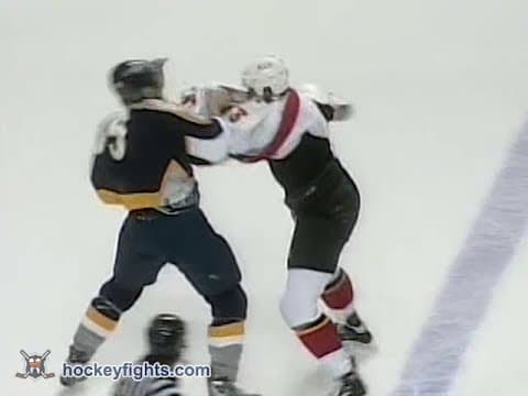 K. Oliwa (CAL) vs. J. McKenzie (NSH)