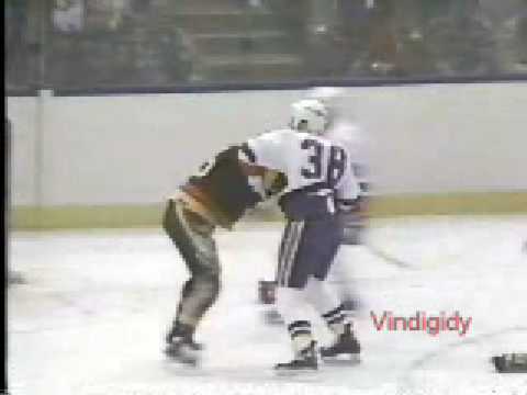 G. Butcher (VAN) vs. M. Vukota (NYI)