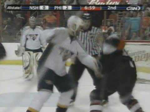 G. de,Vries (NSH) vs. D. Carcillo (PHI)