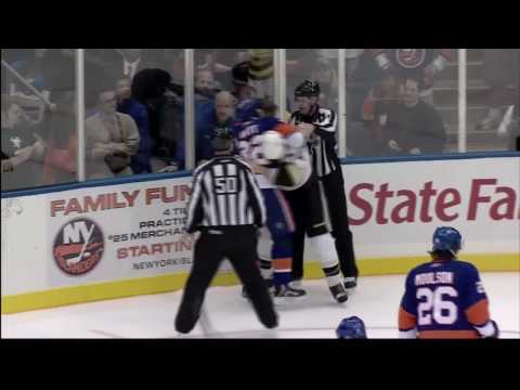 J. McKee (PIT) vs. B. Witt (NYI)