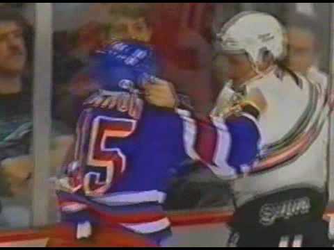 D. Langdon (NYR) vs. B. Probert (CHI)