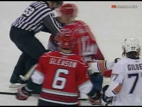 E. Moreau (EDM) vs. T. Ruutu (CAR)