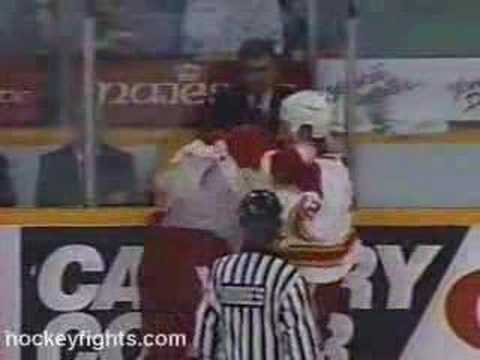 D. McCarty (DET) vs. P. Kruse (CAL)