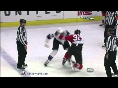 K. Westgarth (LAK) vs. J. Scott (CHI)