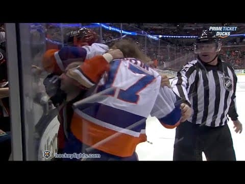 M. Martin (NYI) vs. K. Bieksa (ANA)