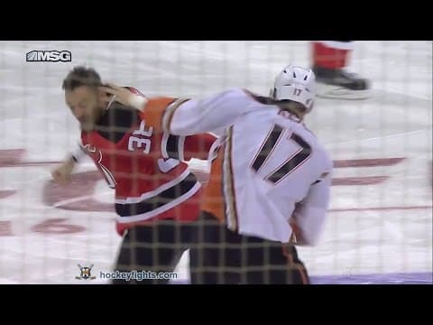 R. Kesler (ANA) vs. V. Fiddler (NJD)