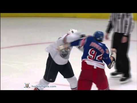 S. MacIntyre (EDM) vs. D. Boogaard (NYR)