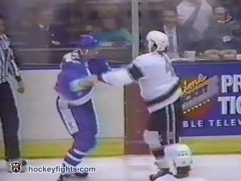 D. Kimble (QUE) vs. J. Miller (LAK)