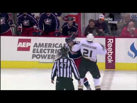 S. Brookbank (ANA) vs. J. Boll (CBJ)