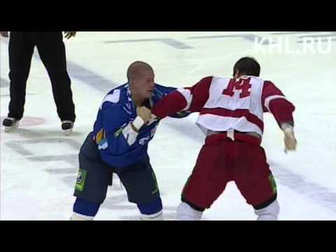 T. Gillies (CHE) vs. J. Mirasty (AST)