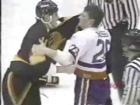 R. Stern (VAN) vs. B. Bassen (NYI)