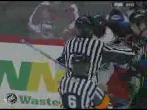 O. Tollefsen (CBJ) vs. C. McLeod (COL)
