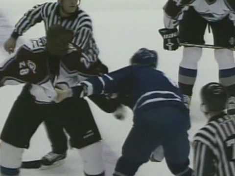 P. Worrell (COL) vs. W. Belak (TOR)