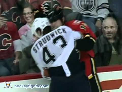 J. Strudwick (EDM) vs. T. Jackman (CAL)