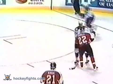 D. Kordic (PHI) vs. B. Myhres (TBL)