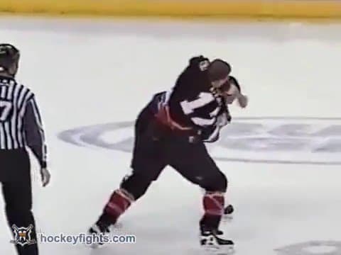 J. Iginla (CAL) vs. S. Avery (LAK)