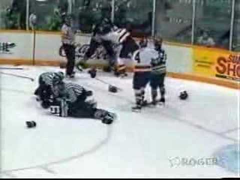 J. Neal (PLY) vs. M. Methot (BAR)