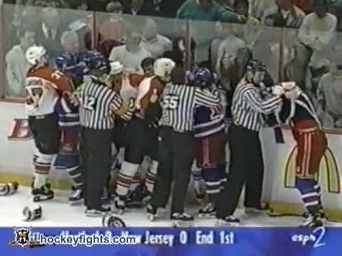 M. Messier (NYR) vs. J. Otto (PHI)