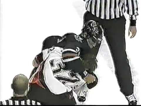 G. Laraque (EDM) vs. R. Ray (BUF)