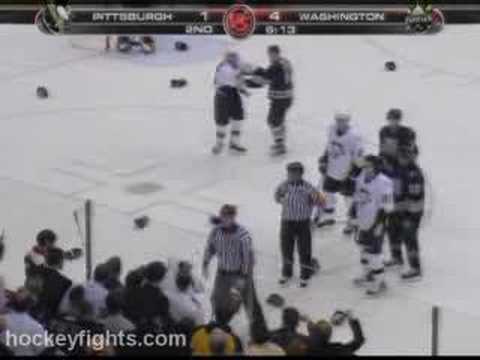 J. Ruutu (PIT) vs. B. Laich (WAS)