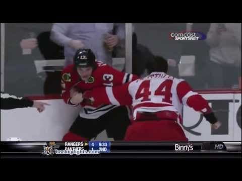 T. Bertuzzi (DET) vs. D. Carcillo (CHI)