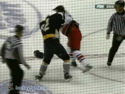 S. Goertzen (CBJ) vs. J. Tootoo (NSH)