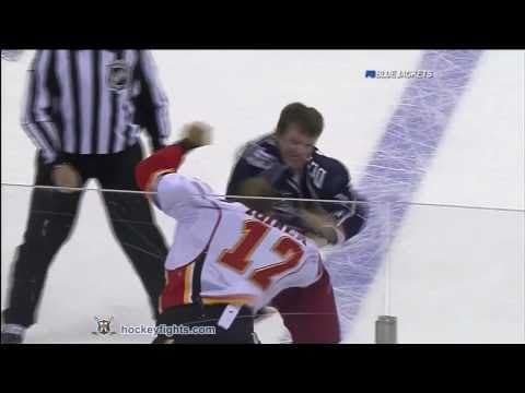 J. Iginla (CAL) vs. D. Dorsett (CBJ)