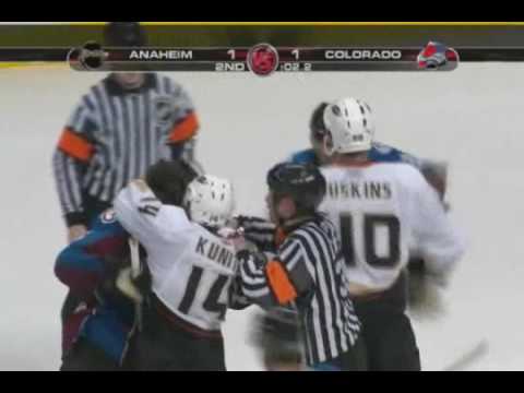 R. Getzlaf (ANA) vs. I. Laperriere (COL)