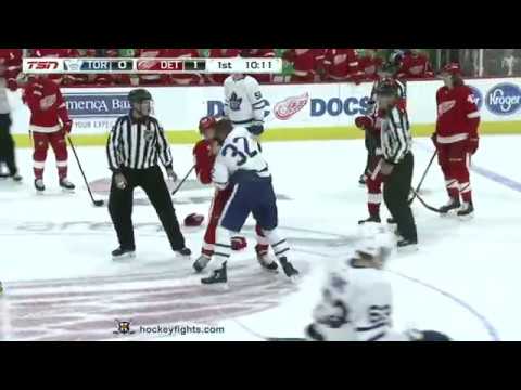 J. Leivo (TOR) vs. D. DeKeyser (DET)