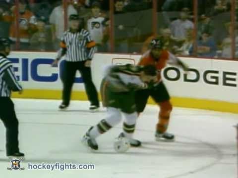 D. Boogaard (MIN) vs. D. Brashear (PHI)