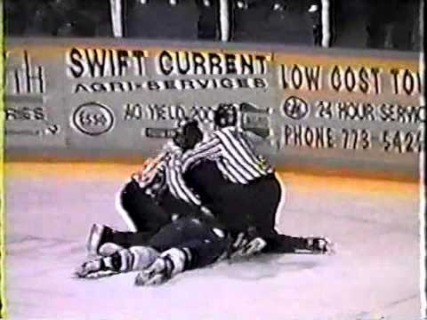 R. Gomez (CGY) vs. C. Orr (SCB)